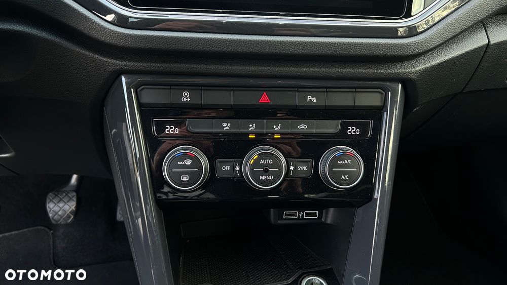Volkswagen T-Roc 1.5 TSI GPF ACT Premium - 37