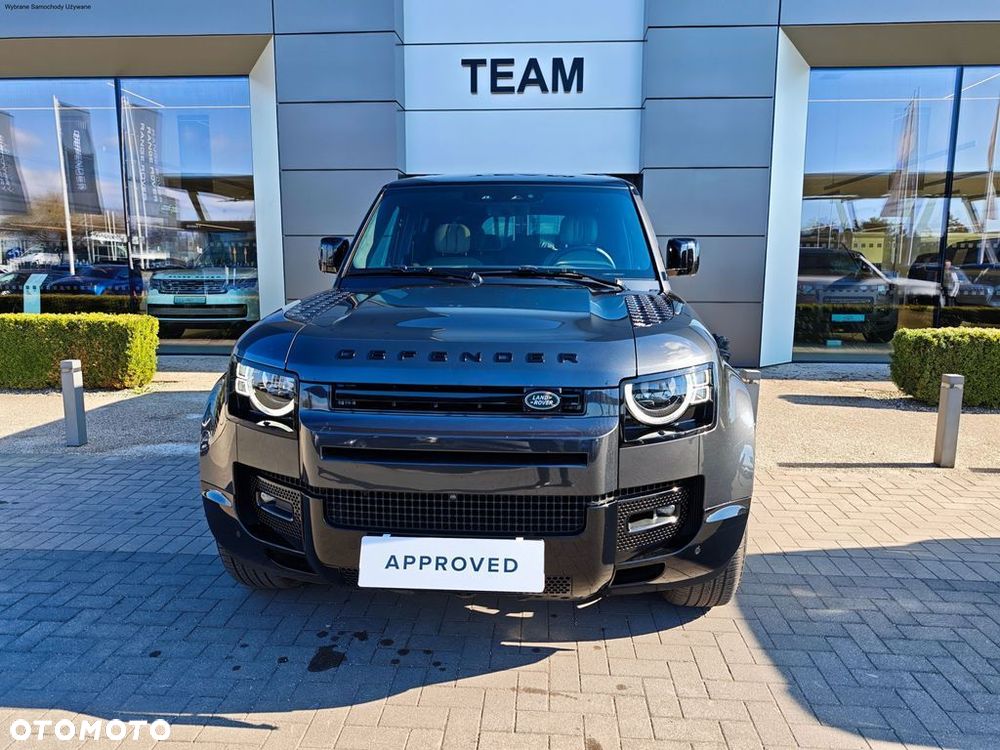 Land Rover Defender 3.0 D300 mHEV X-Dynamic HSE - 4