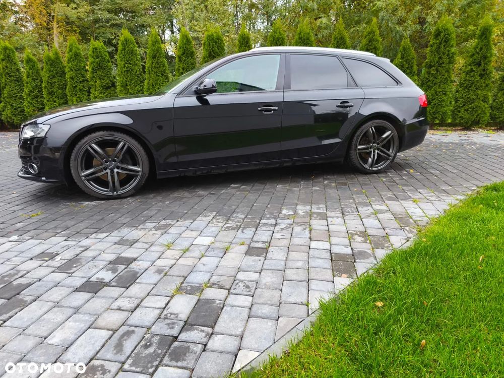 Audi A4 Avant - 4