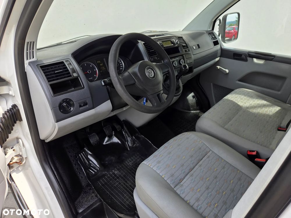 Volkswagen Transporter T6 - 7