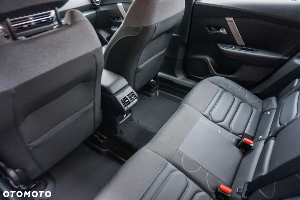 Citroën C4X 1.2 PureTech Plus S&S EAT8 - 28