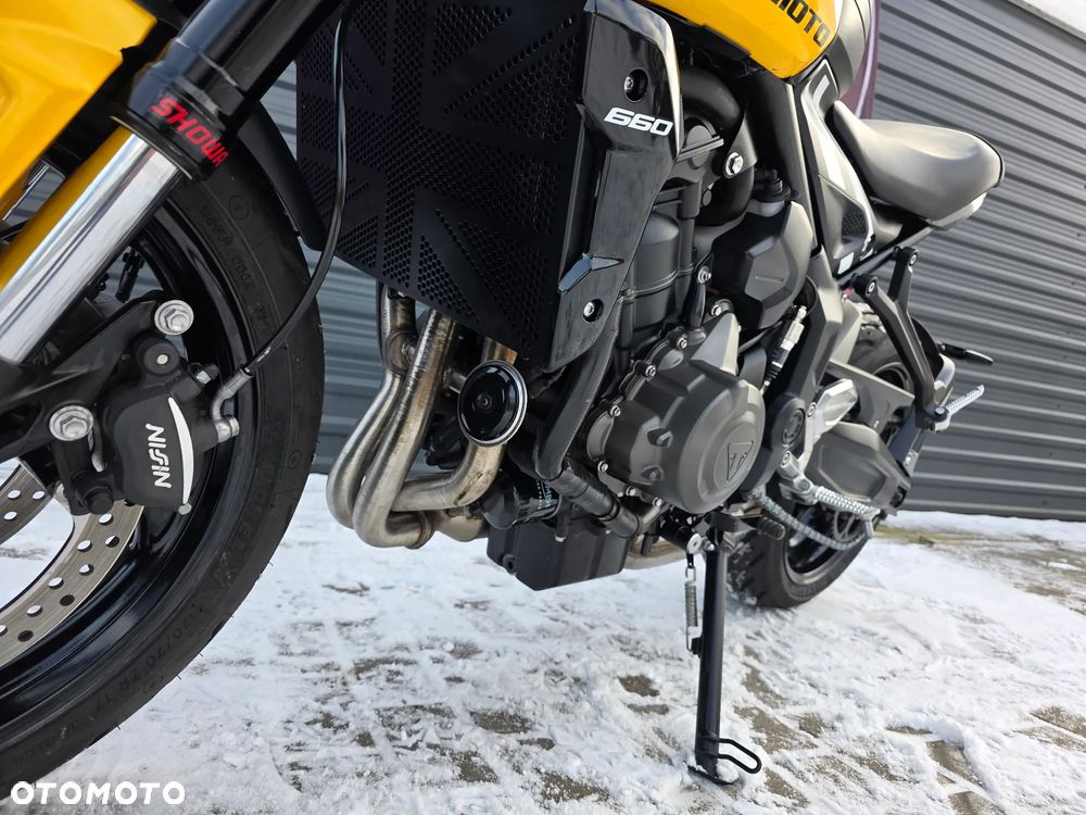 Triumph Trident - 14