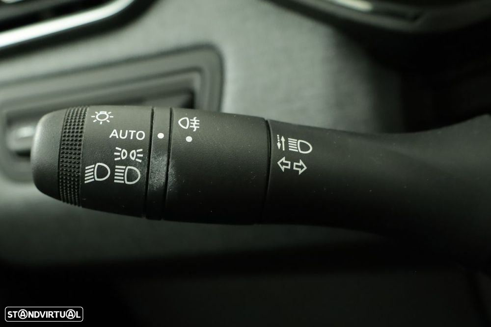 Renault Clio 1.0 TCe Evolution - 17