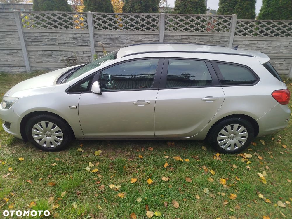 Opel Astra 1.4 Turbo Edition Sport - 3