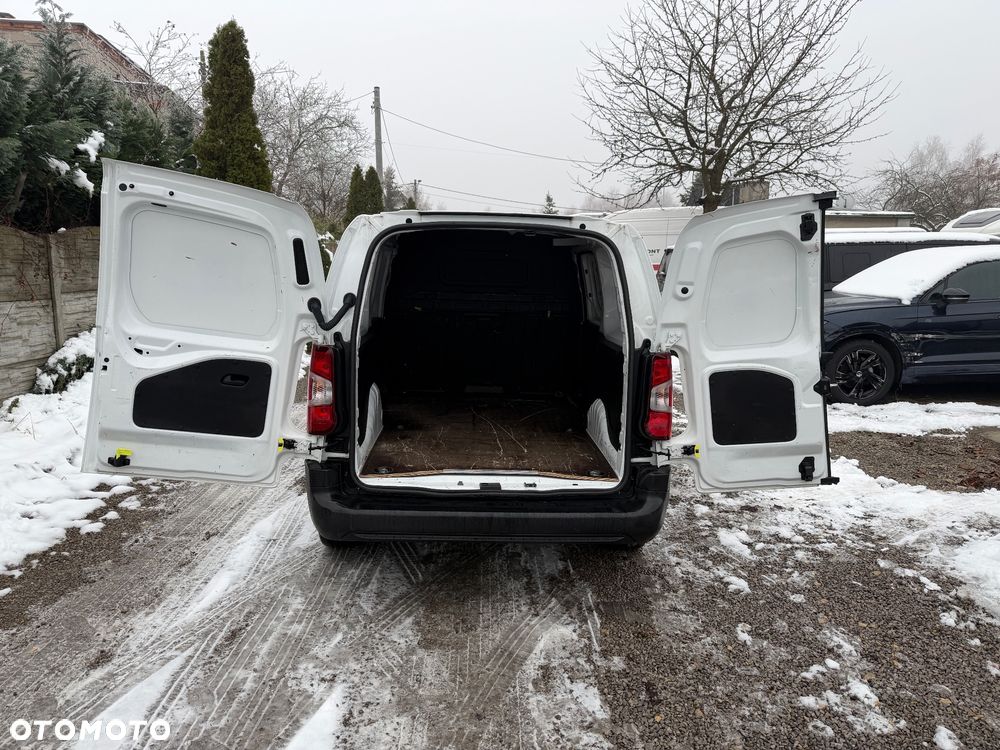 Citroën Berlingo XL Maxi 2022r L2 1.5 Diesel 130PS - 30