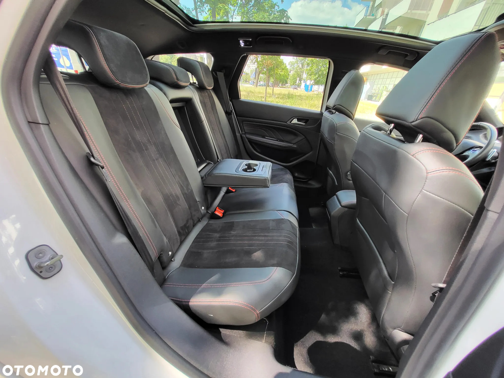Peugeot 308 SW 1.6 Pure Tech GPF GT S&S EAT8 - 33