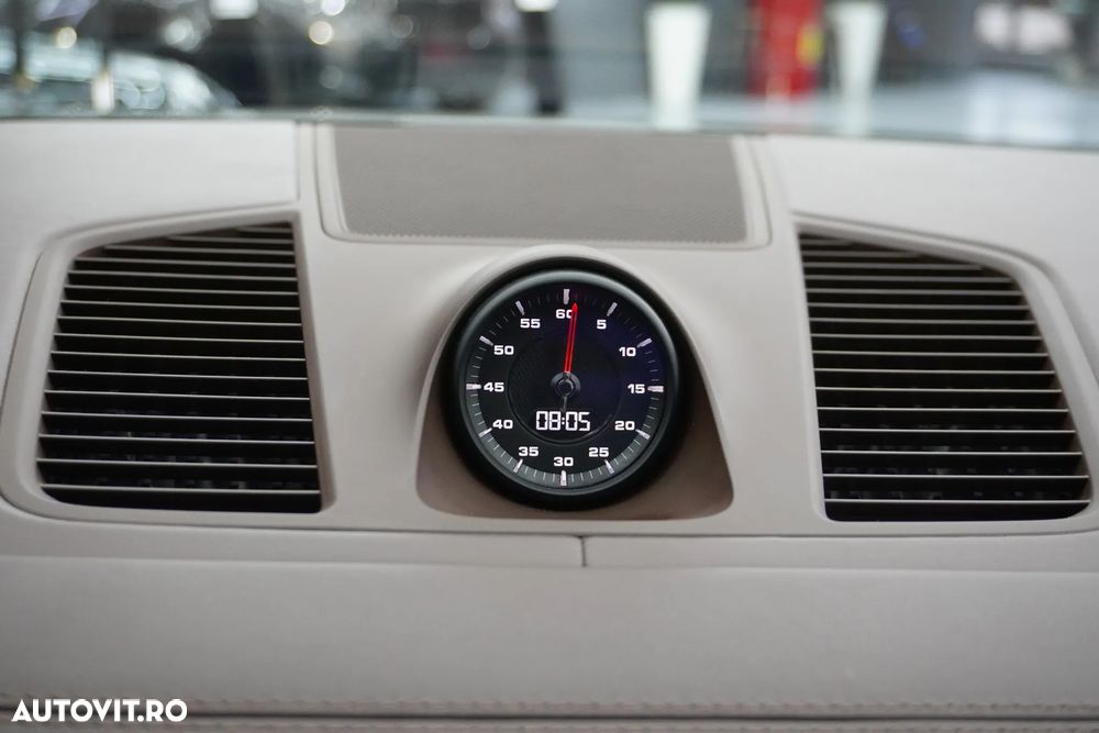 Porsche Cayenne Coupe GTS Tiptronic S - 26