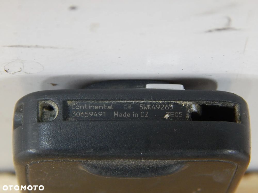 Kluczyk pilot Volvo XC60 xc60 I s60 v60 s80 v70 xc70 08-17 Łuków części - 12