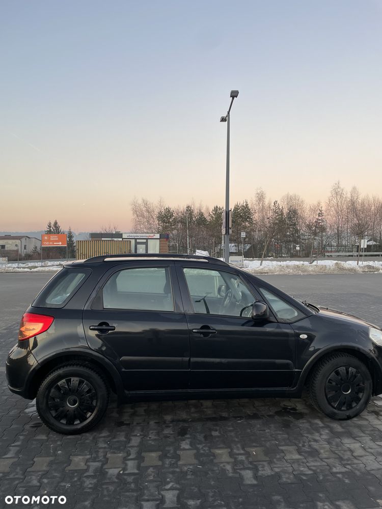 Suzuki SX4 - 9
