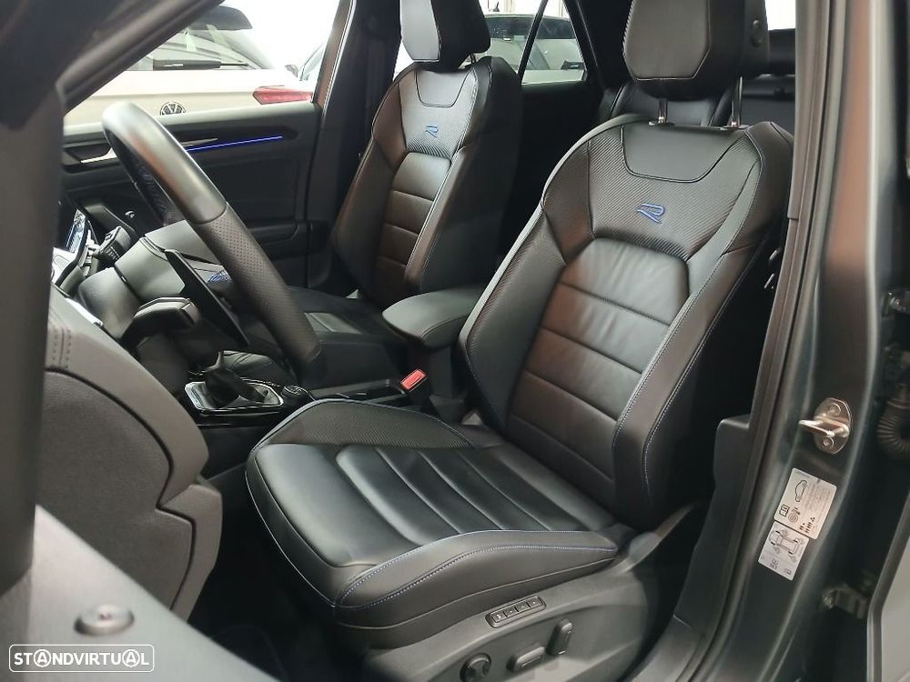 VW T-Roc R 2.0 TSI - 15