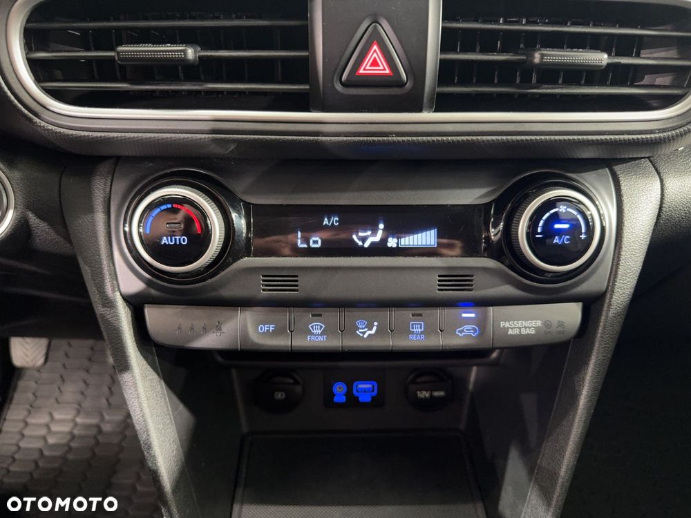 Hyundai Kona - 28