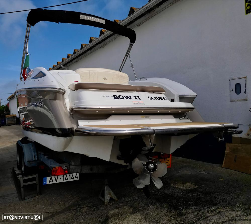 Cobalt Marine 242 - 12