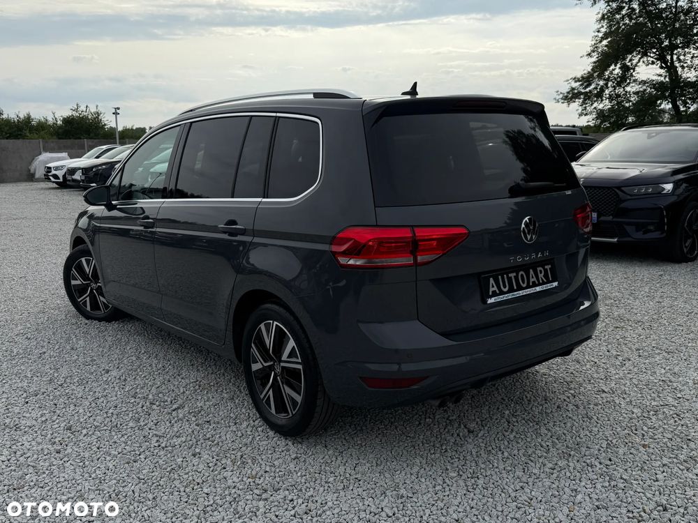 Volkswagen Touran 2.0 TDI BMT Highline DSG - 11