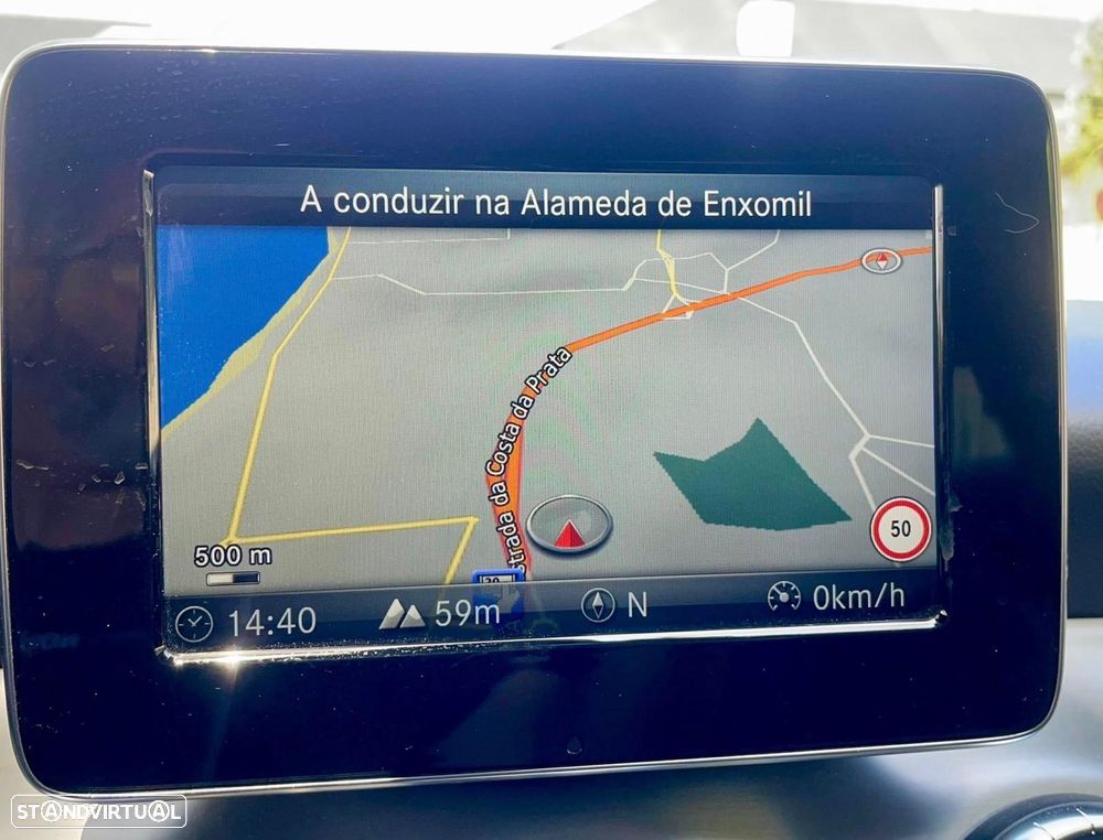 Mercedes-Benz CLA 200 d Shooting Brake AMG Line Aut. - 12