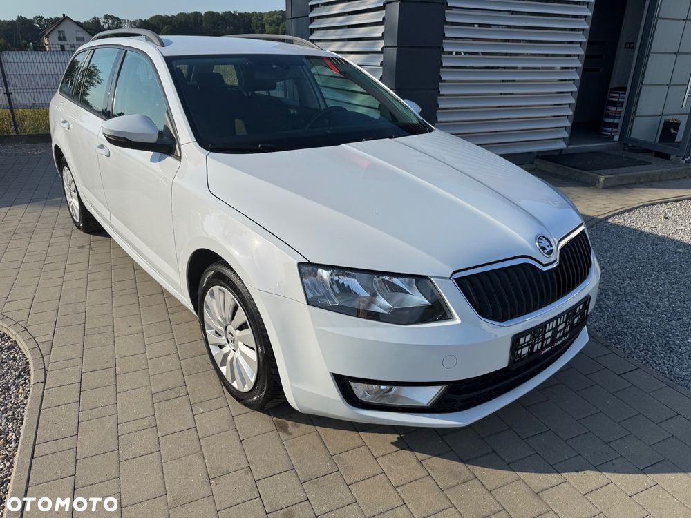 Skoda Octavia 1.6 TDI Solution - 3