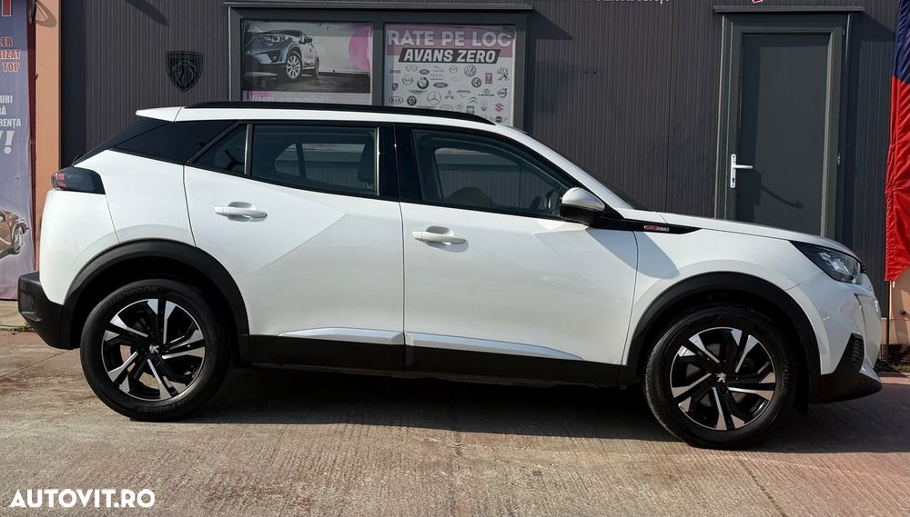 Peugeot 2008 1.5 BlueHDI EAT8 STT GT Pack - 4