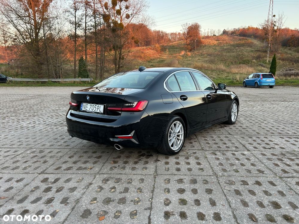 BMW Seria 3 320d MHEV Luxury Line - 6
