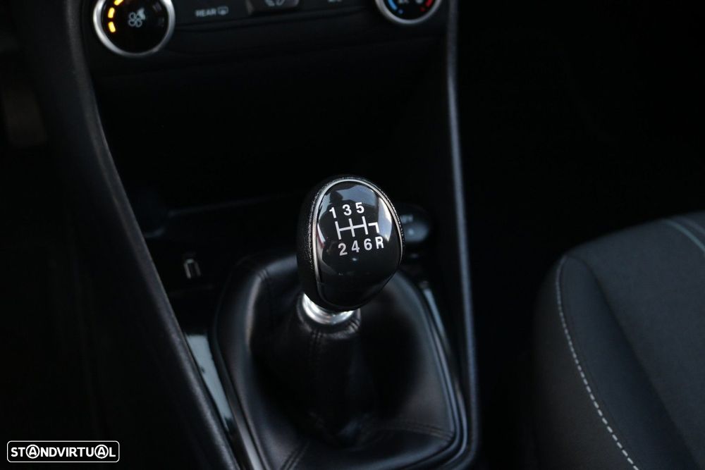Ford Fiesta 1.5 TDCi Connected - 51