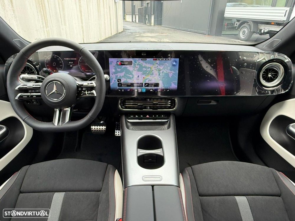 Mercedes-Benz CLA 220 - 10