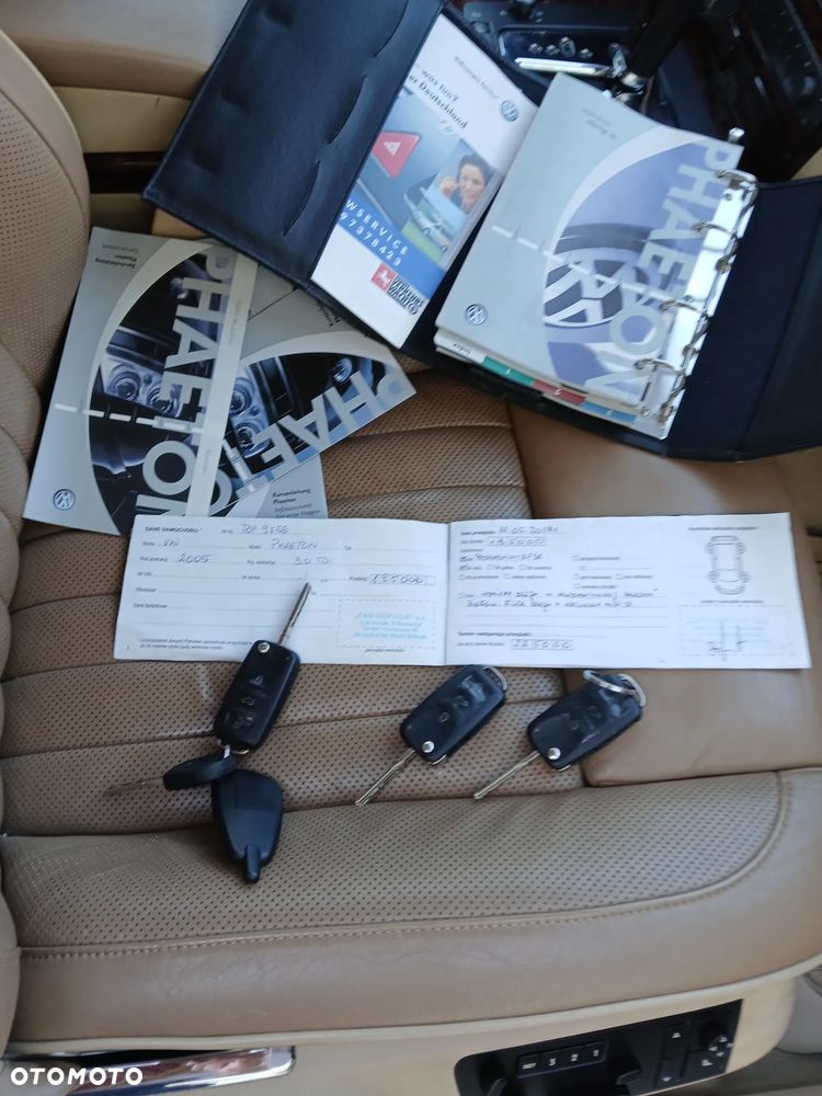Volkswagen Phaeton 3.0 V6 TDI 4Mot (5 os.) - 15