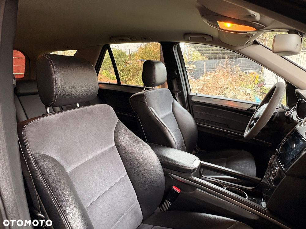 Mercedes-Benz ML 320 CDI 4-Matic - 23