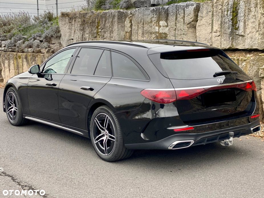 Mercedes-Benz Klasa E - 4