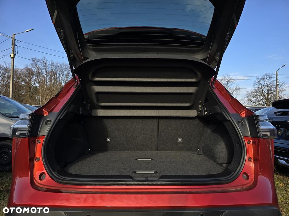 Nissan Qashqai 1.3 DIG-T mHEV N-Connecta Xtronic - 6
