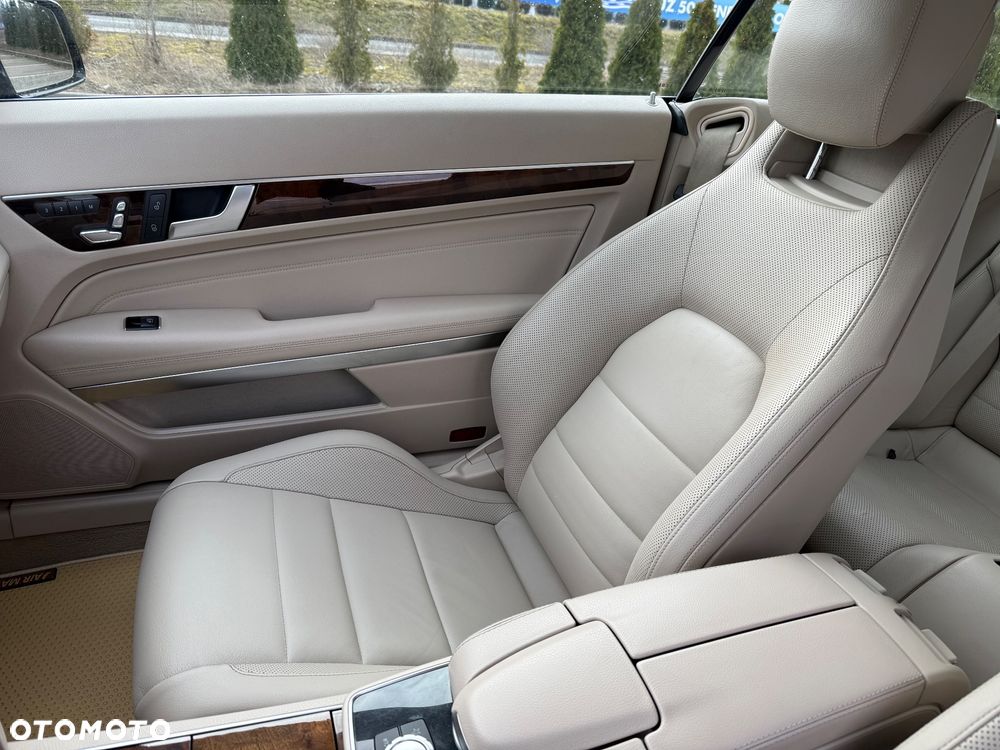 Mercedes-Benz Klasa E - 14