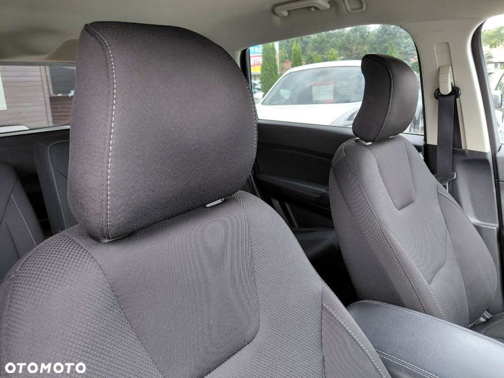 Ford S-Max - 19