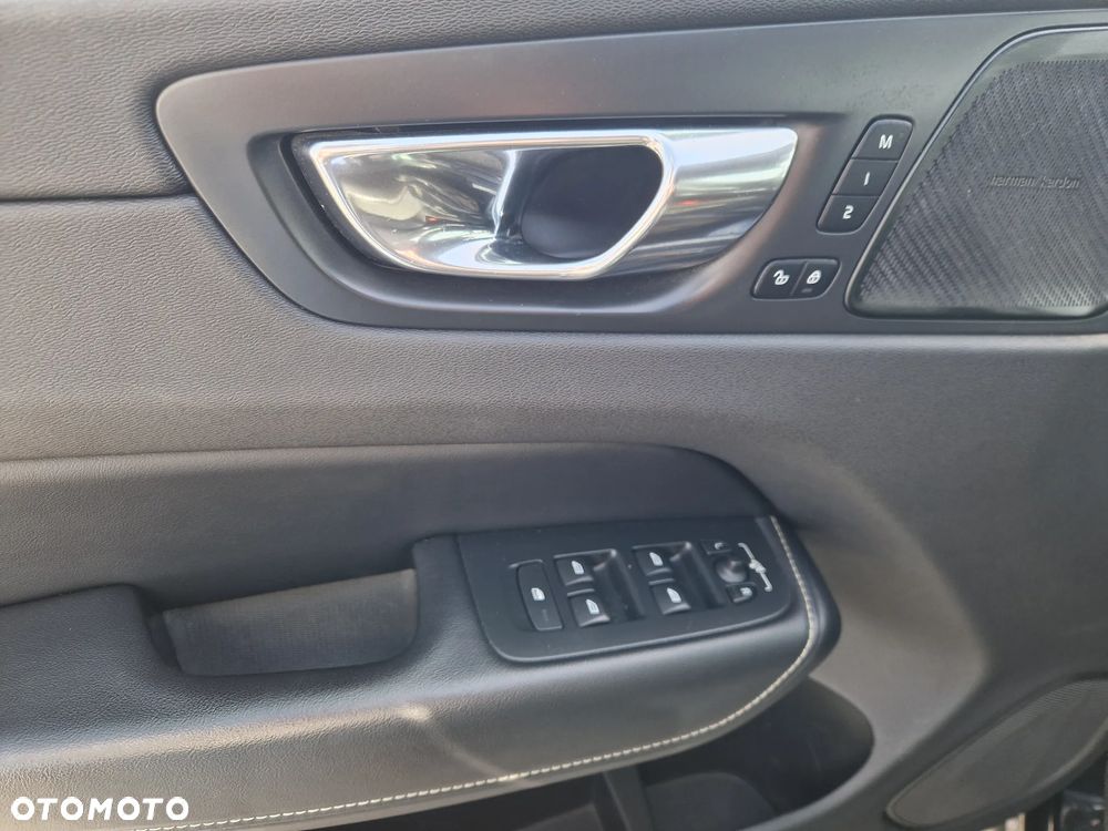 Volvo XC 60 D4 Geartronic RDesign - 9