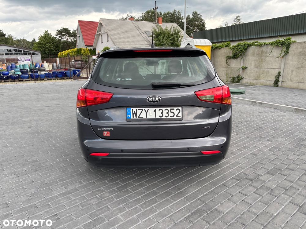 Kia Ceed - 5