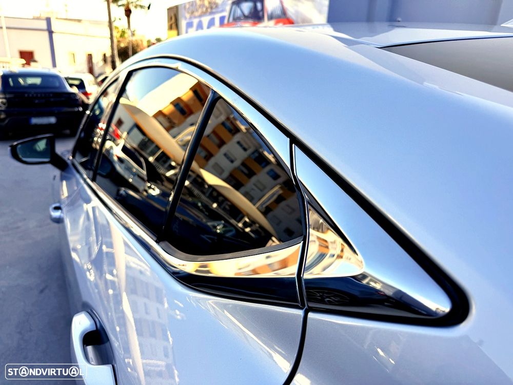 Lexus ES 300h - 50
