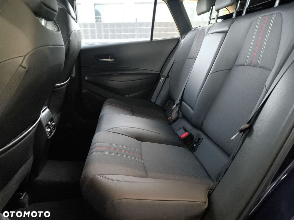 Toyota Corolla 2.0 Hybrid GR Sport - 14