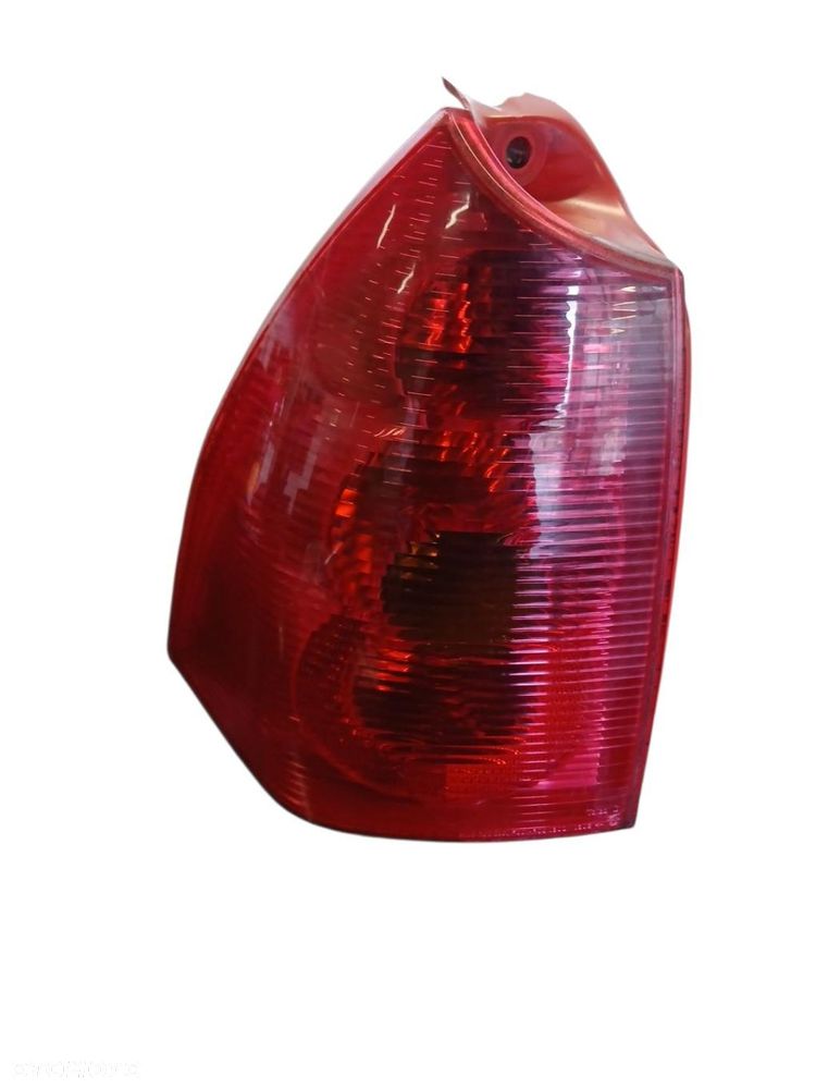 LAMPA LEWA TYLNA PEUGEOT 307 SW - 1