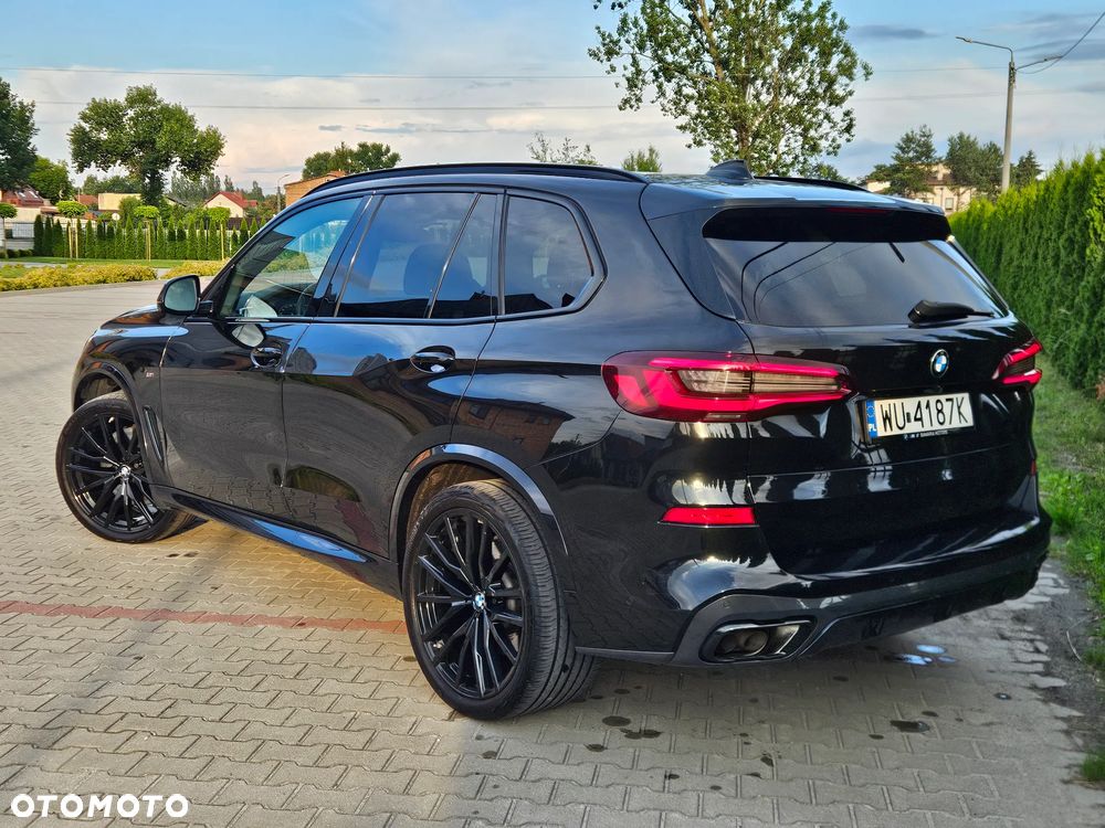 BMW X5 M50i - 38