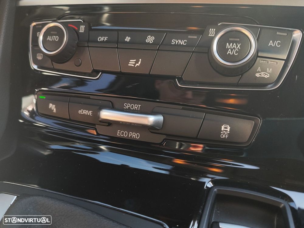 BMW 225xe Active Tourer Advantage - 24