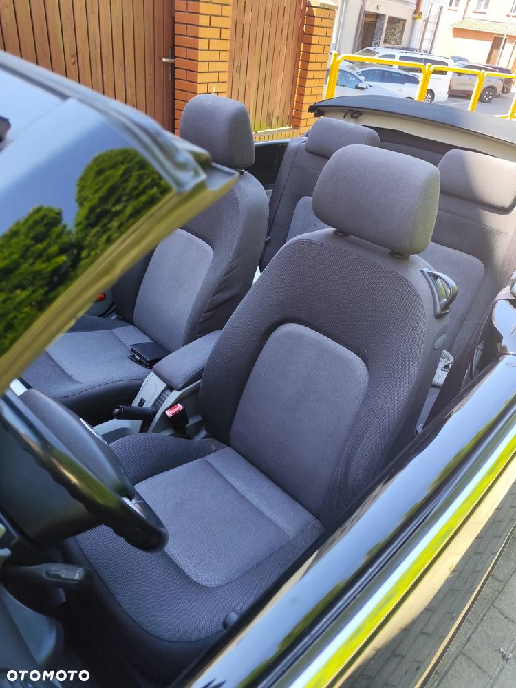 Volkswagen New Beetle 1.6 - 6