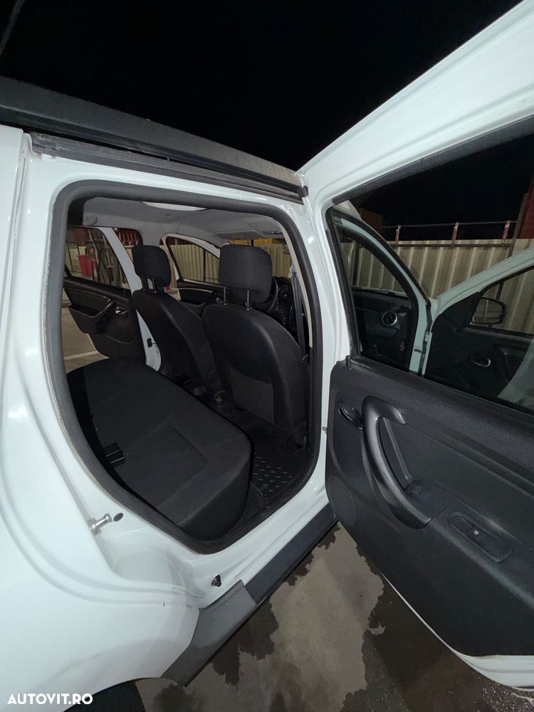 Dacia Duster 1.5 dCi 4x4 Laureate - 17