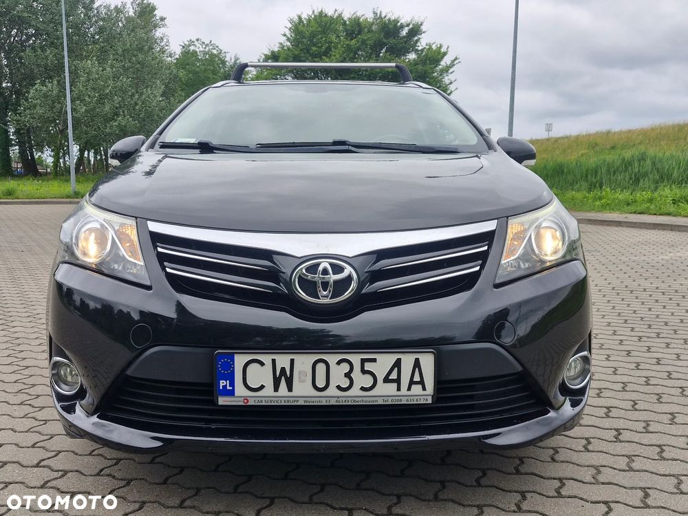 Toyota Avensis 1.8 Active - 15
