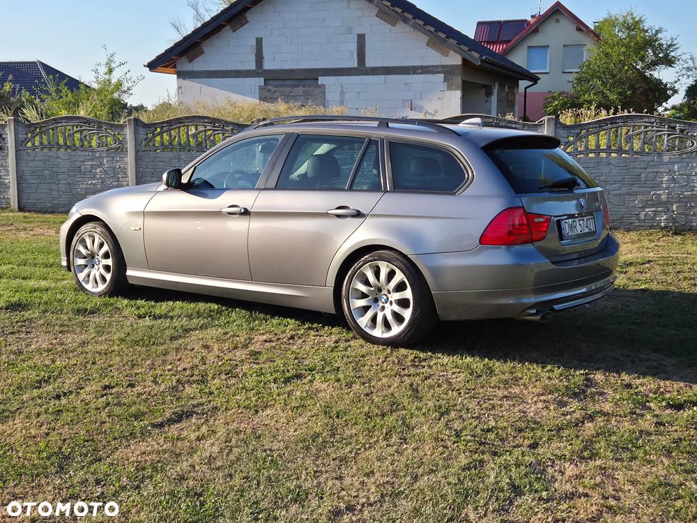 BMW Seria 3 320d DPF - 6