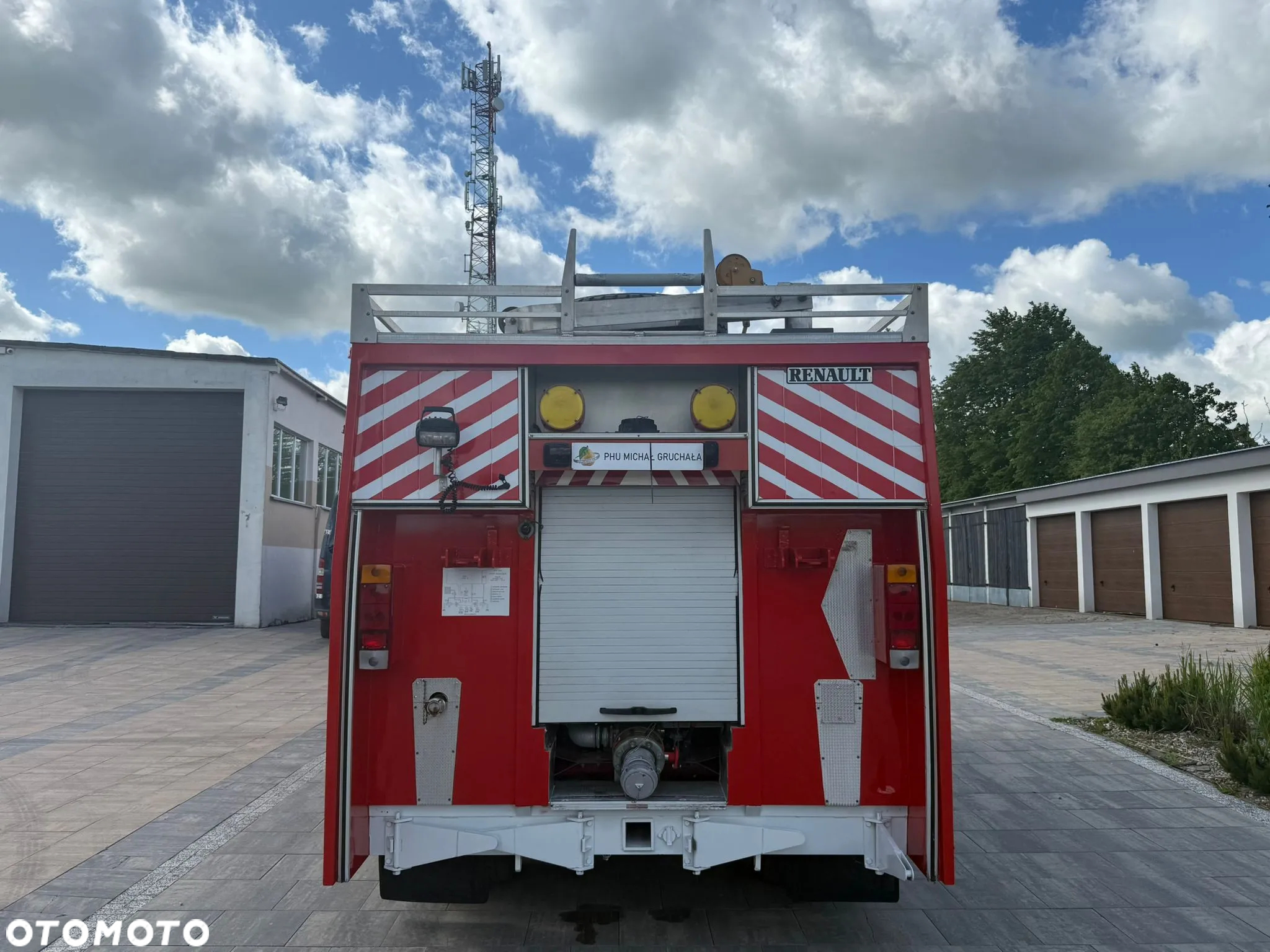 Renault MIDLINER S180 - 8