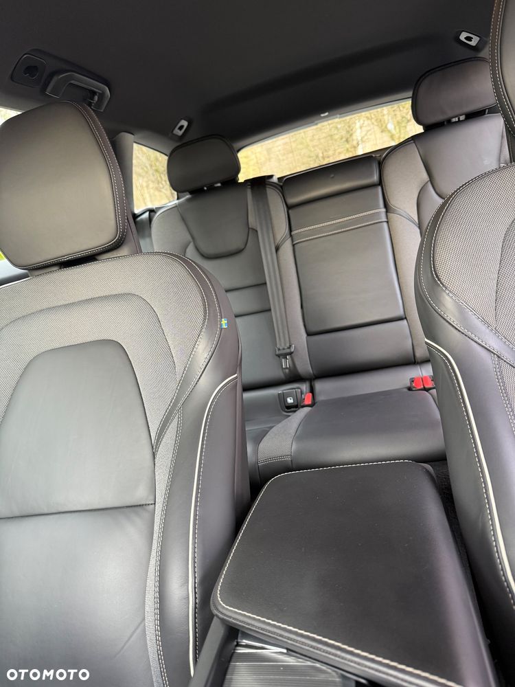 Volvo V60 B4 D Geartronic RDesign - 28