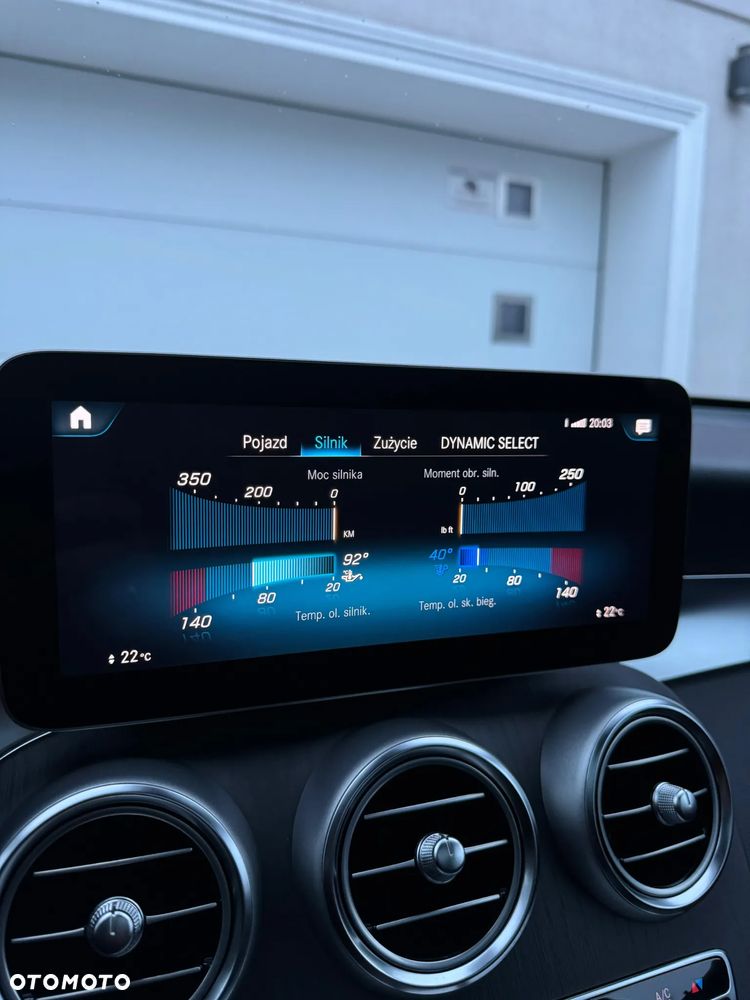 Mercedes-Benz GLC 300 4Matic 9G-TRONIC AMG Line - 19