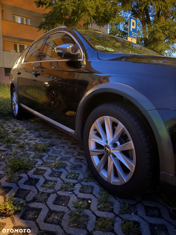 Volkswagen Passat Alltrack 2.0 TDI 4Mot DSG - 6