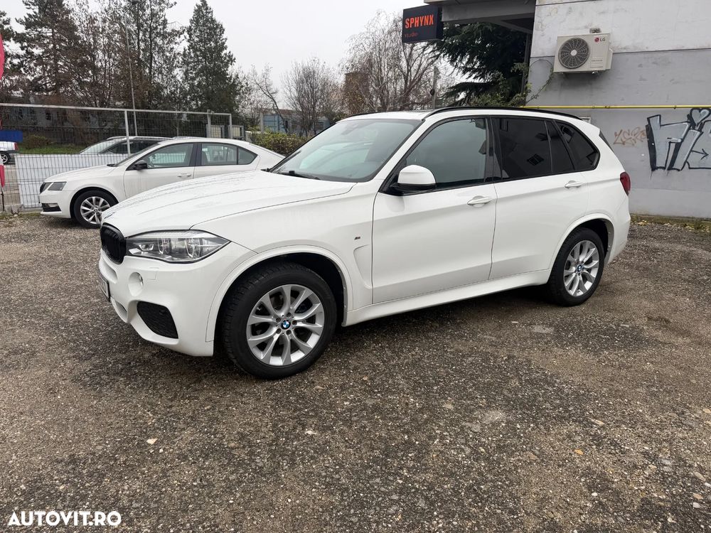 BMW X5 xDrive30d - 33