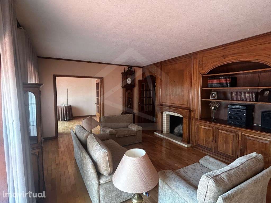 Duplex T4 em São João da Madeira - Grande imagem: 3/45