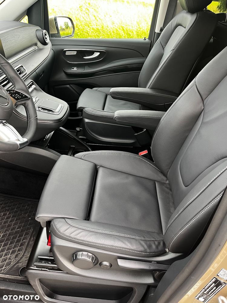 Mercedes-Benz Klasa V 220 d 4-Matic Avantgarde 9G-Tronic (d³ugi) - 8
