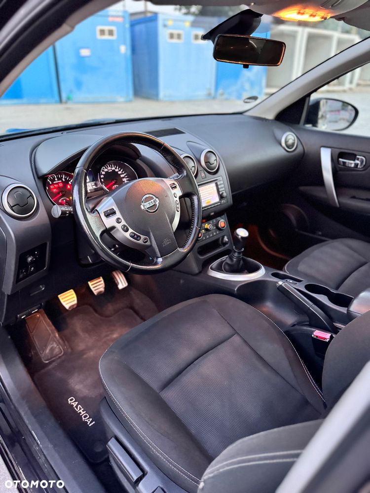 Nissan Qashqai - 14