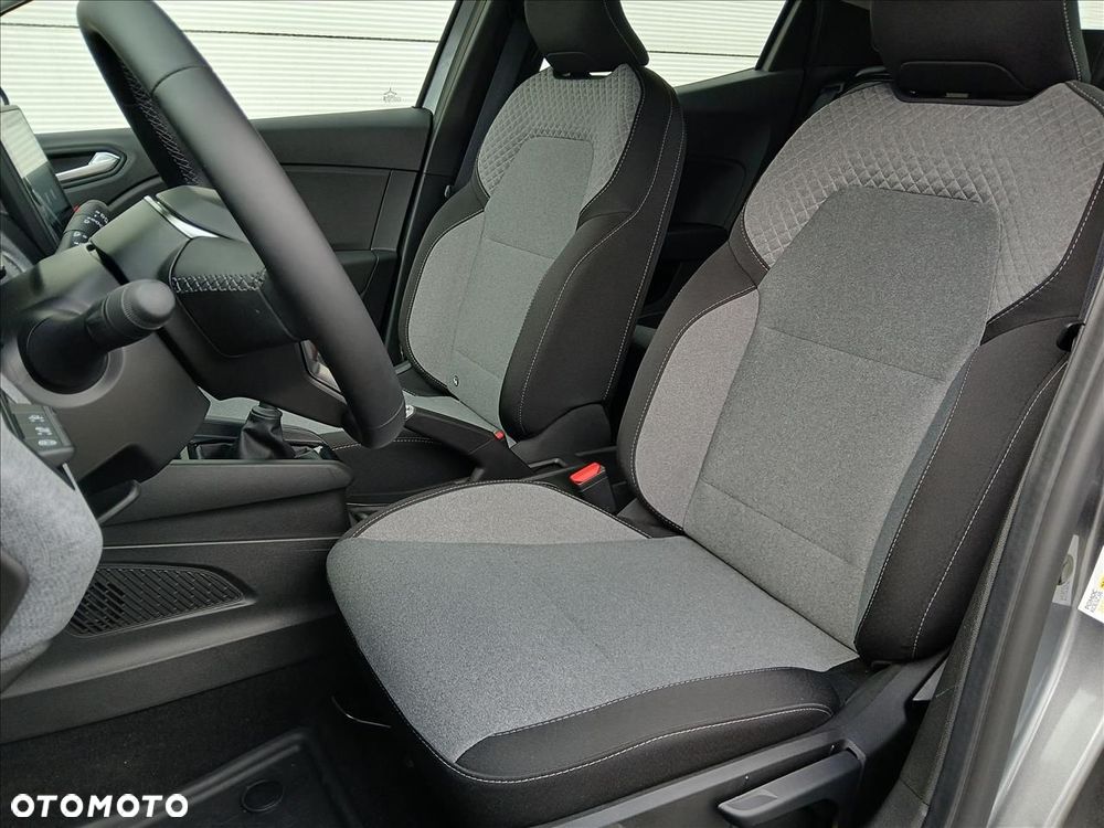 Renault Clio 1.0 TCe Evolution - 10