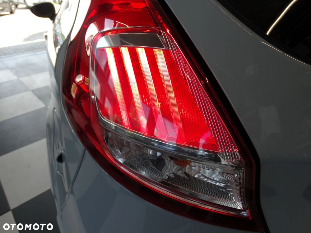 Ford Fiesta 1.6 EcoBoost ST200 - 24